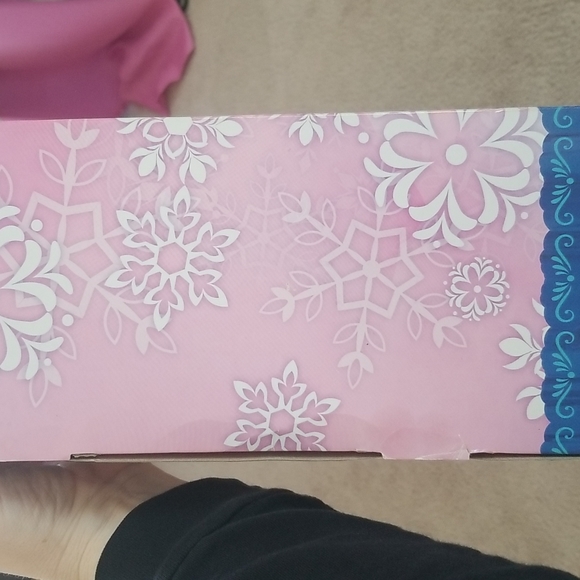Disney Frozen gift set Collector's Item! - Picture 4 of 5